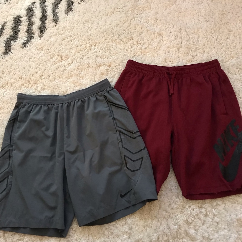 Nike Set of 2 Athletic Shorts